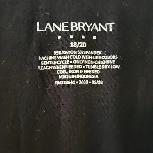Lane Bryant. Black. Sleeveless Top. 18/20 - Picture 2 of 4